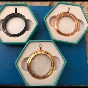 twist locket BASE ONLY - all 3 for 20.00